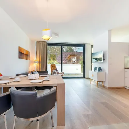 Strandvilla Nordwind 아파트 Sellin (Rugen)